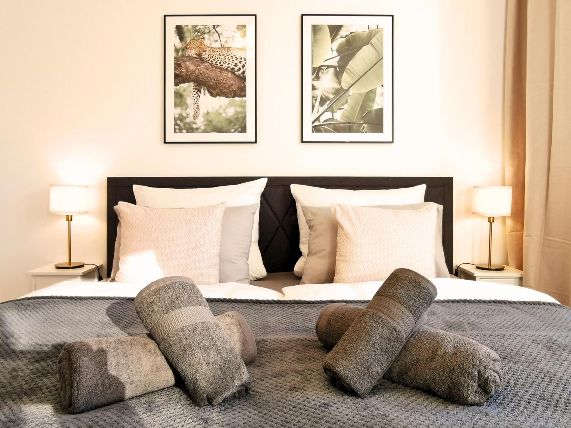 Fynbos Penthouse Deluxe, Balkon, Parkplatz Apartment Straubing Luaran gambar