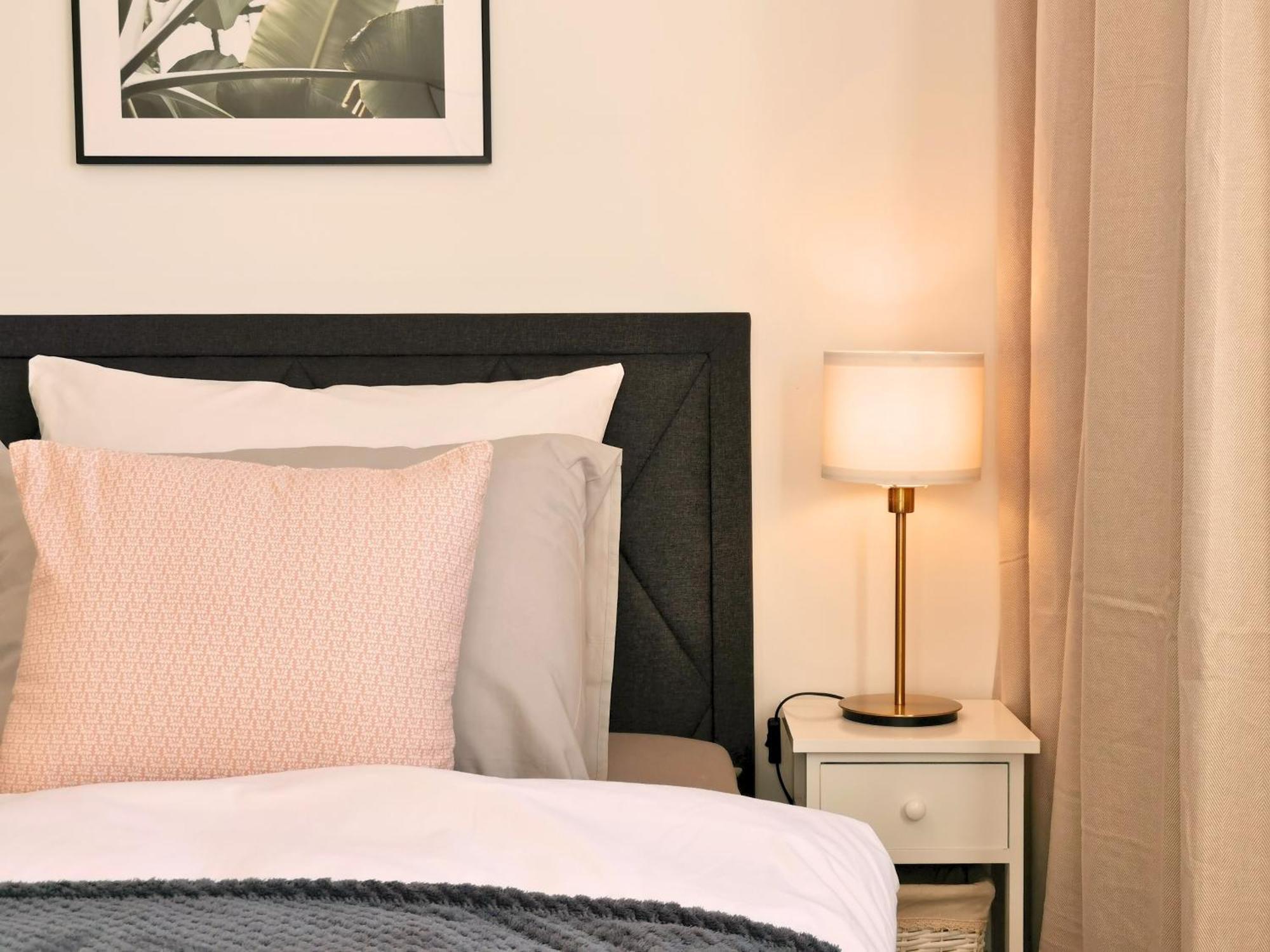 Fynbos Penthouse Deluxe, Balkon, Parkplatz Apartment Straubing Bilik gambar